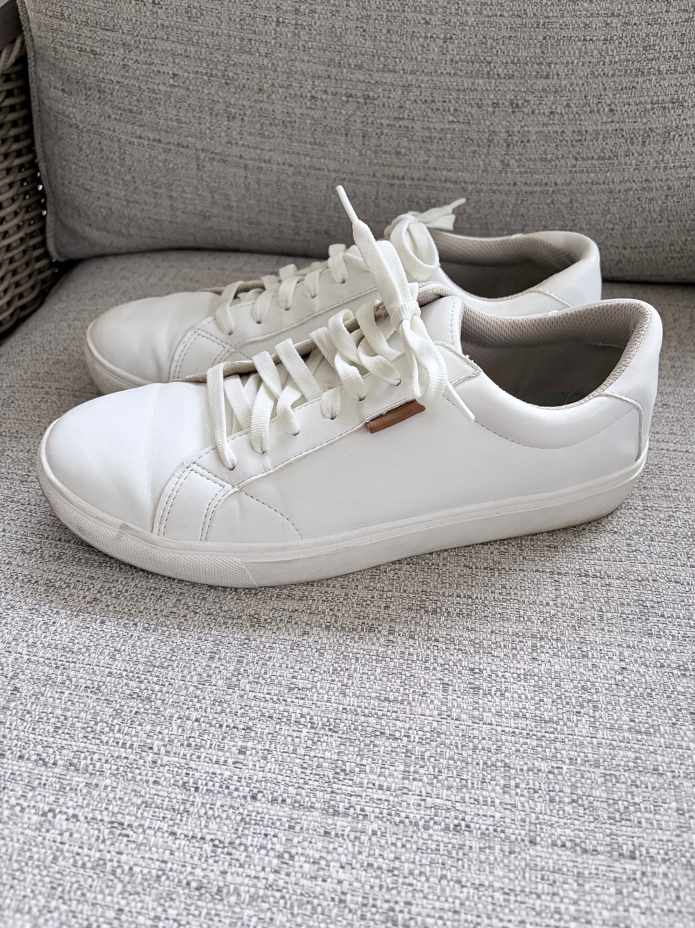 Women’s 9.5 Dr. Scholl’s “Now Time” Sneakers Shoes